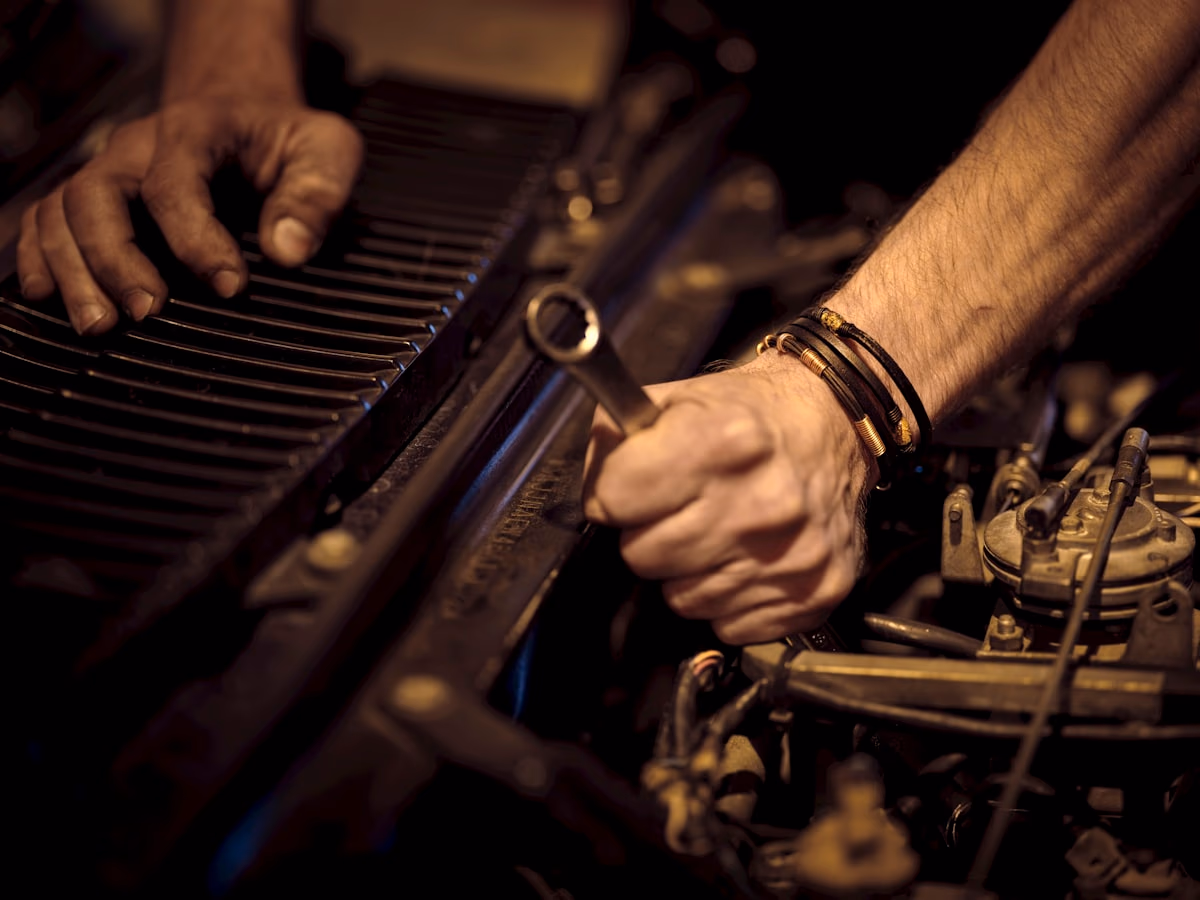 Fleet Maintenance & Repair — Torque, by hand
